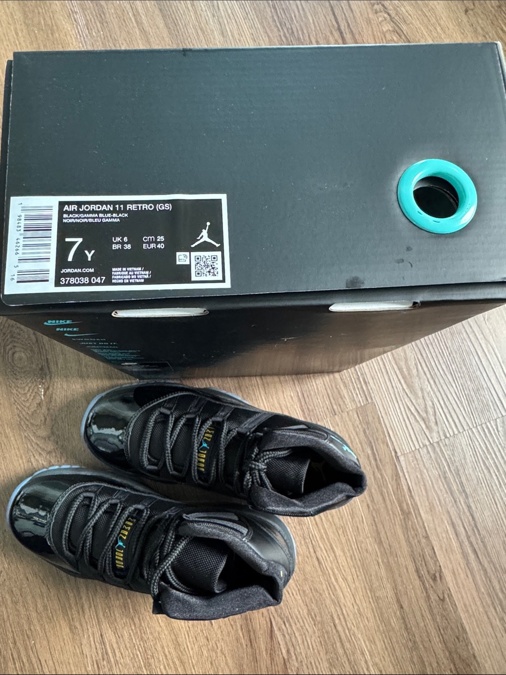 Jordan 11 Gamma (Grade School size 7) BRAND NEW - 100% Authentic! - Picture 7 of 15